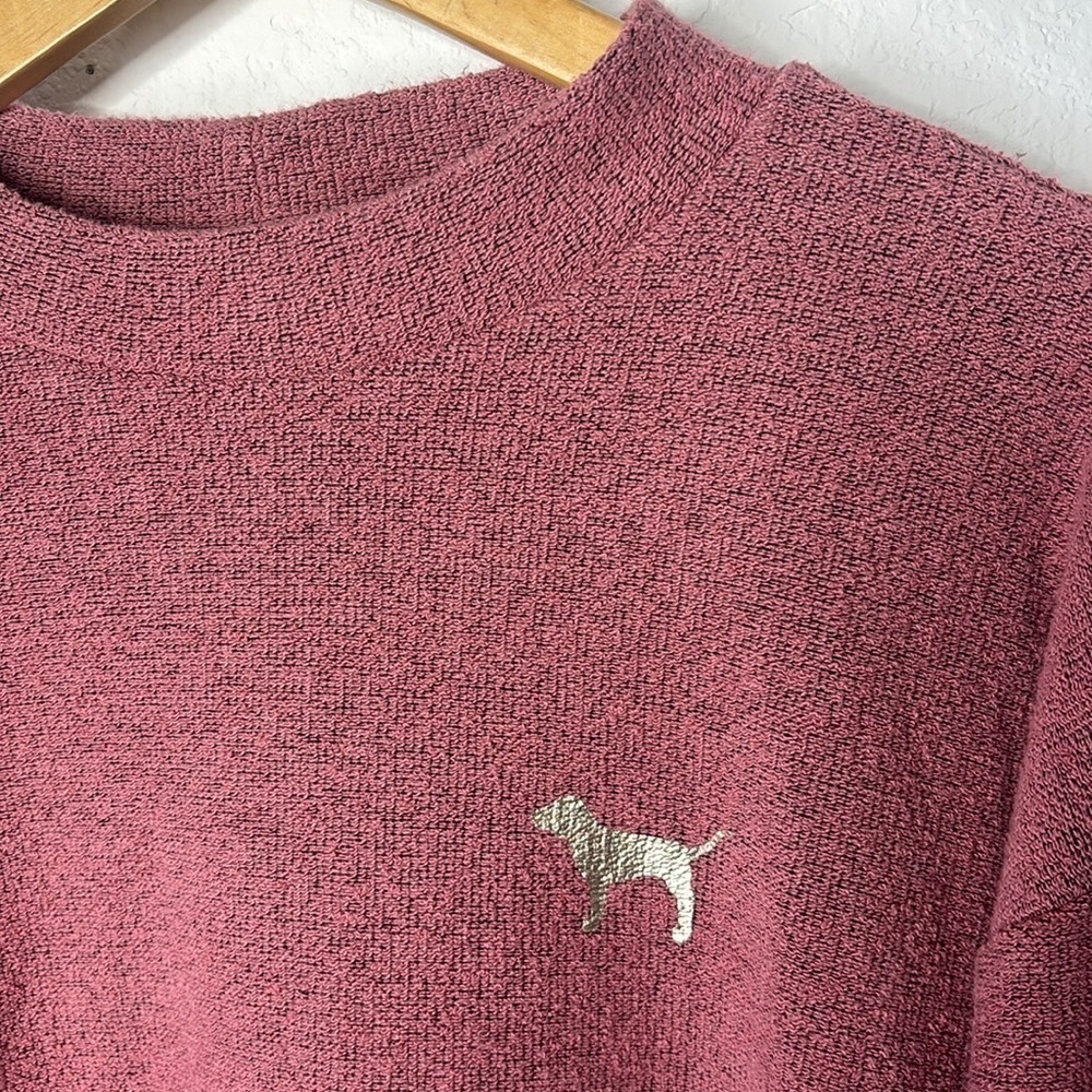 Victoria’s Secret Love Pink long sleeve sweatshirt size m